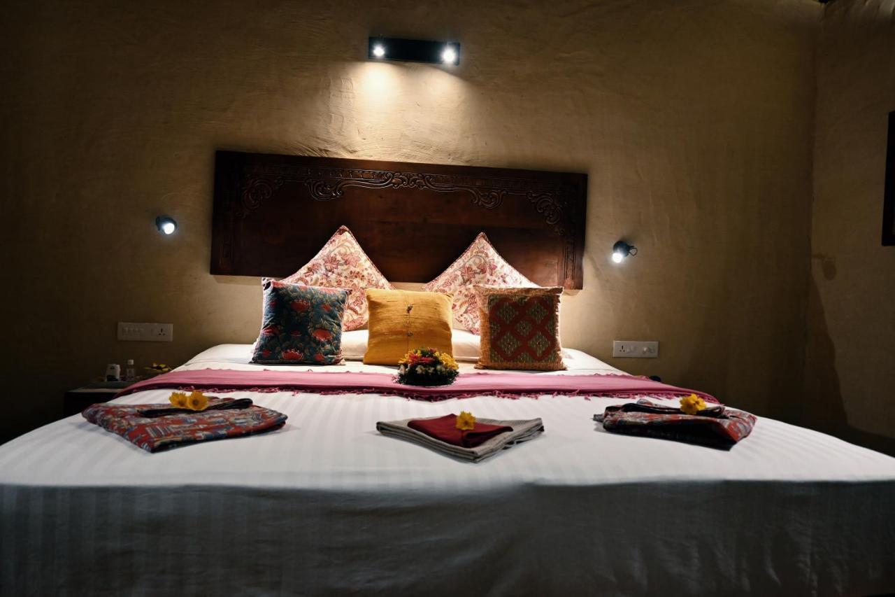 Hotel Ameya Kerala à Alappuzha Extérieur photo