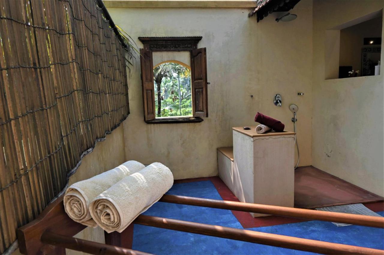 Hotel Ameya Kerala à Alappuzha Extérieur photo