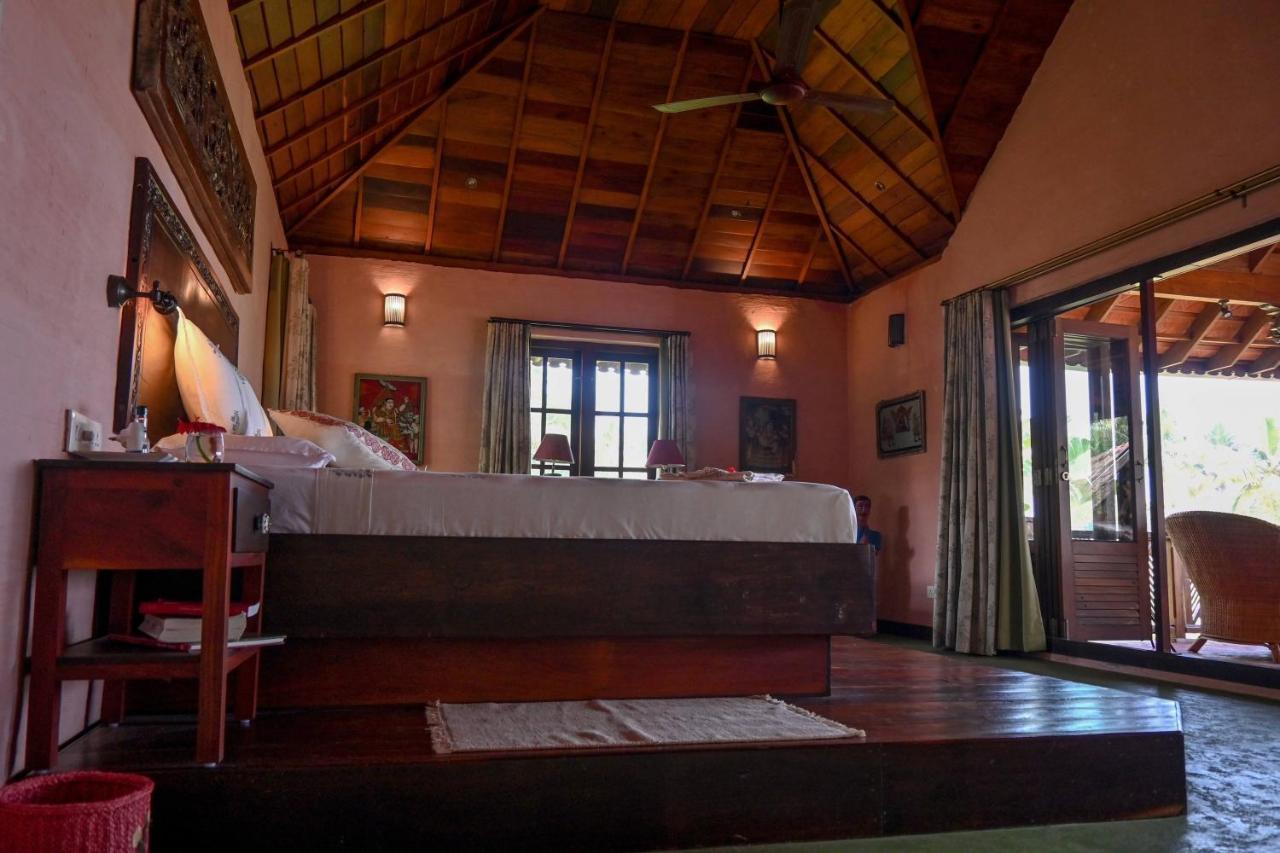 Hotel Ameya Kerala à Alappuzha Extérieur photo