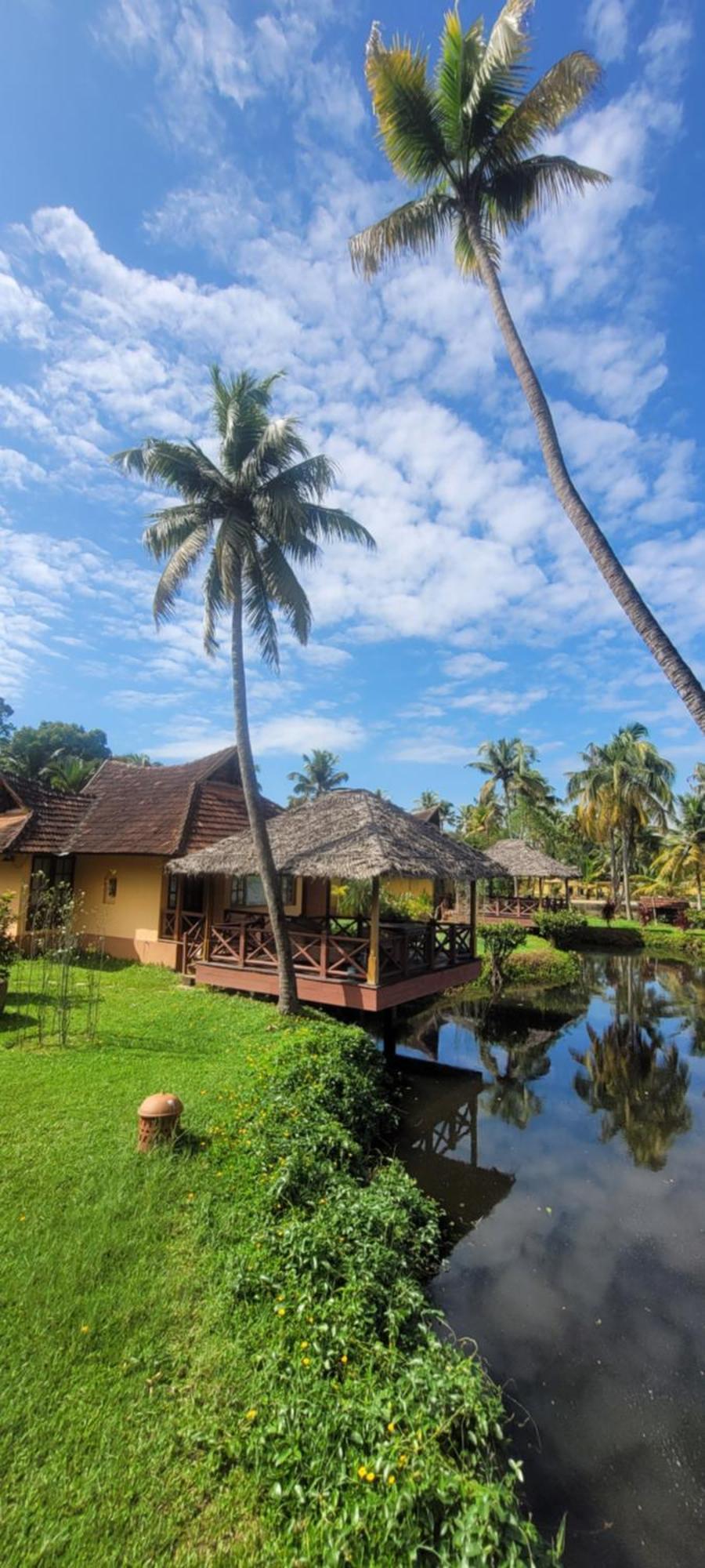 Hotel Ameya Kerala à Alappuzha Extérieur photo