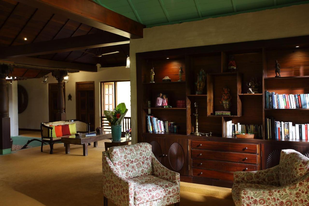 Hotel Ameya Kerala à Alappuzha Extérieur photo
